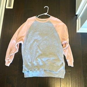American Eagle Oversized Crewneck